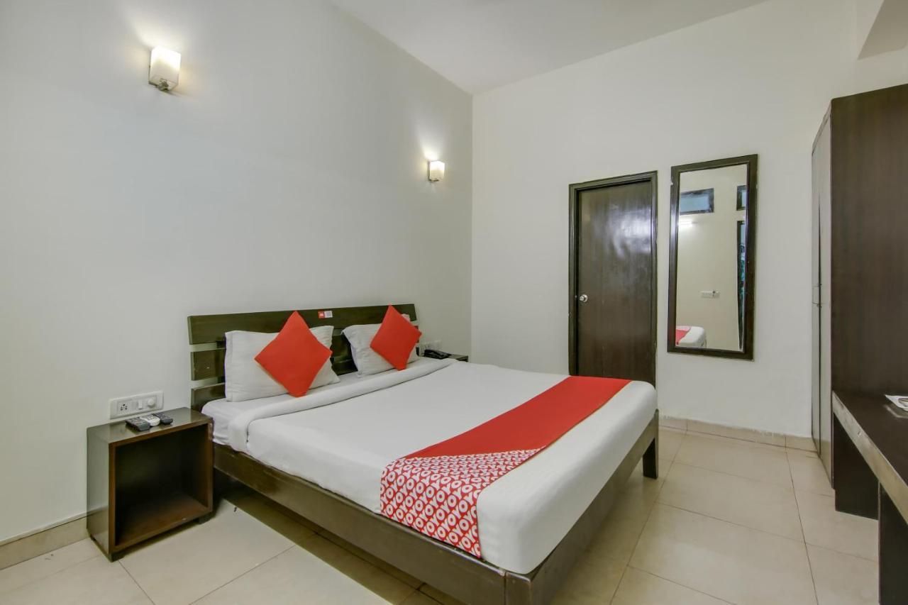 Hotel O Dream View Near Omaxe Celebration Mall Gurgaon Exterior foto