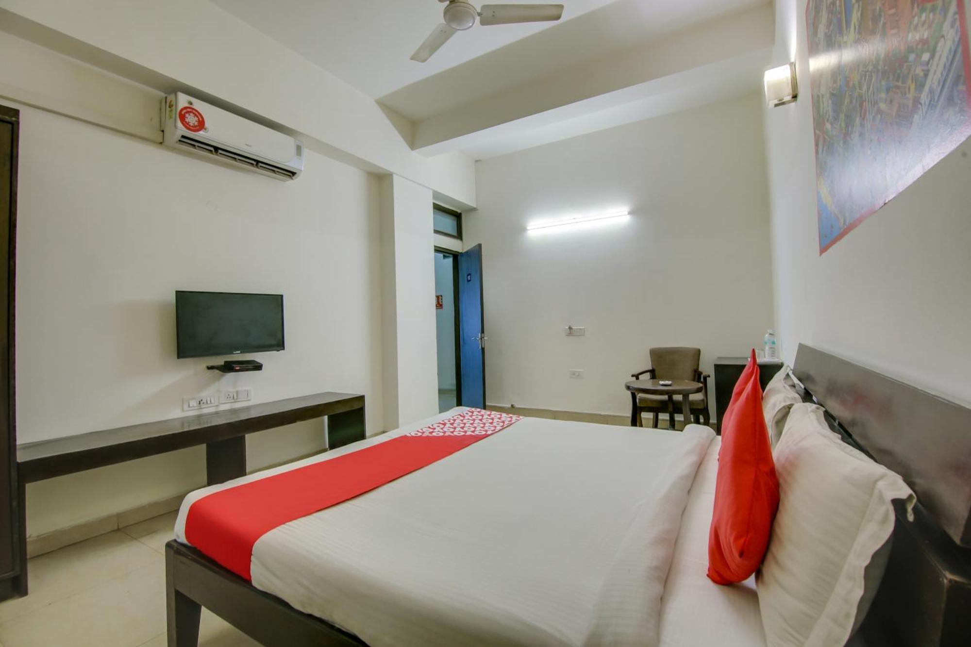 Hotel O Dream View Near Omaxe Celebration Mall Gurgaon Exterior foto