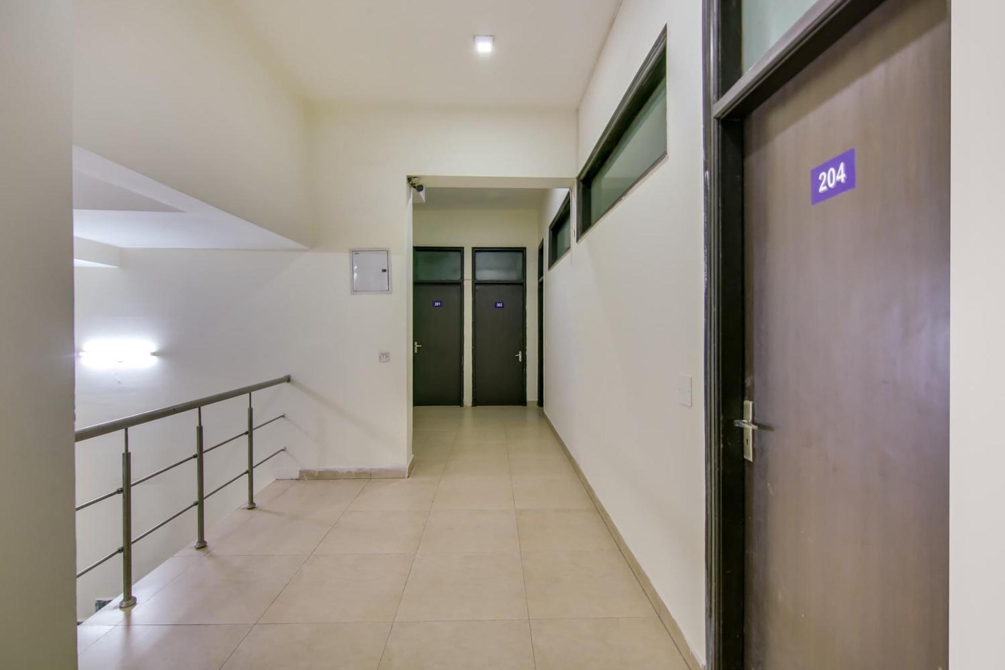 Hotel O Dream View Near Omaxe Celebration Mall Gurgaon Exterior foto